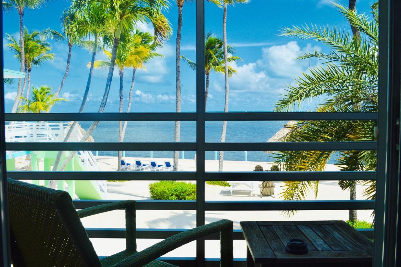 Drop Anchor Resort & Marina イスラモラダ エクステリア 写真