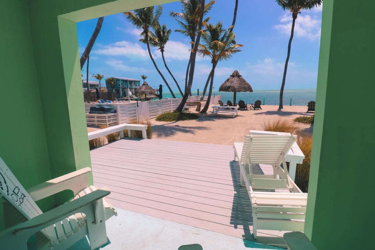 Drop Anchor Resort & Marina イスラモラダ エクステリア 写真