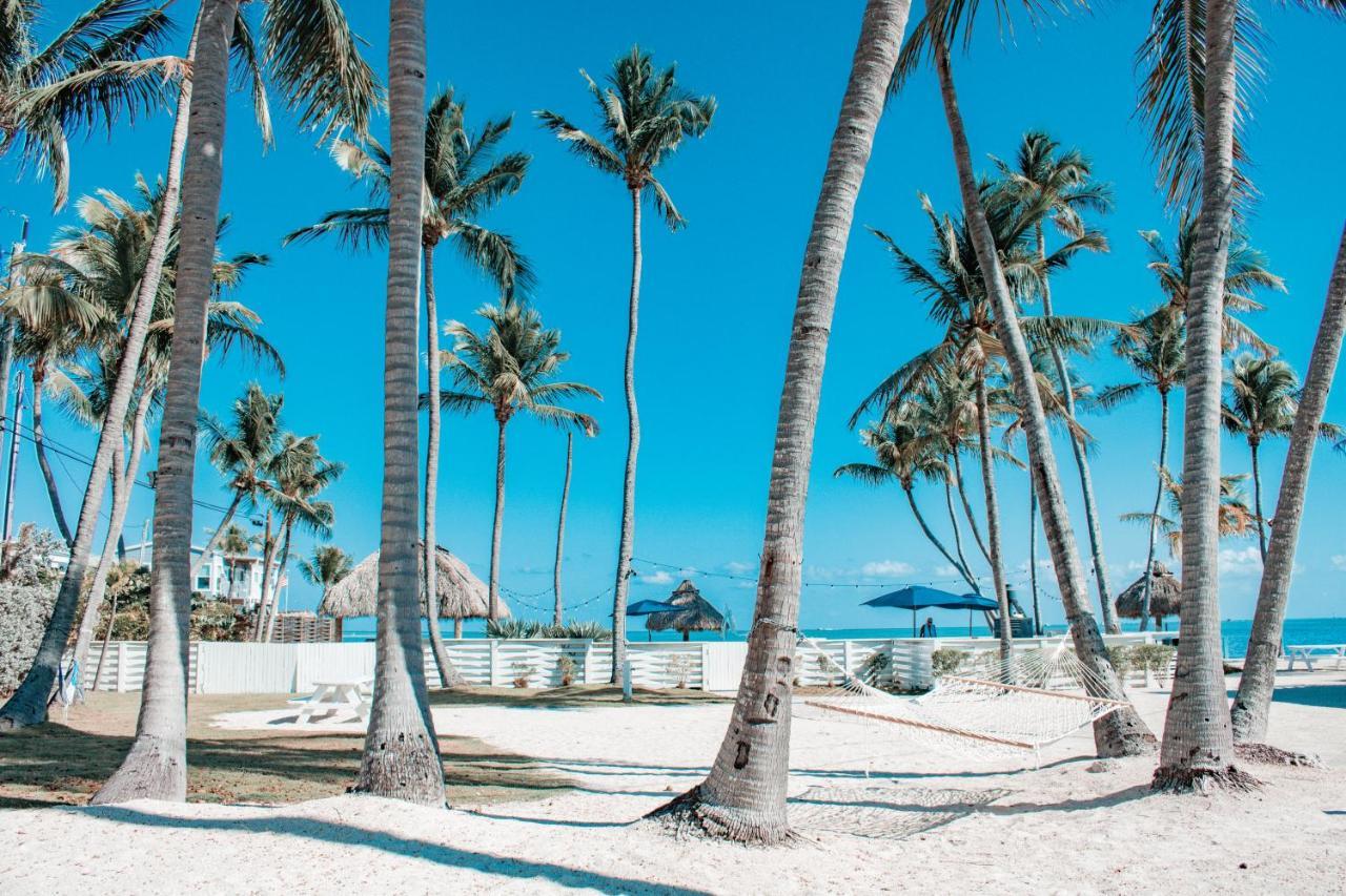 Drop Anchor Resort & Marina イスラモラダ エクステリア 写真