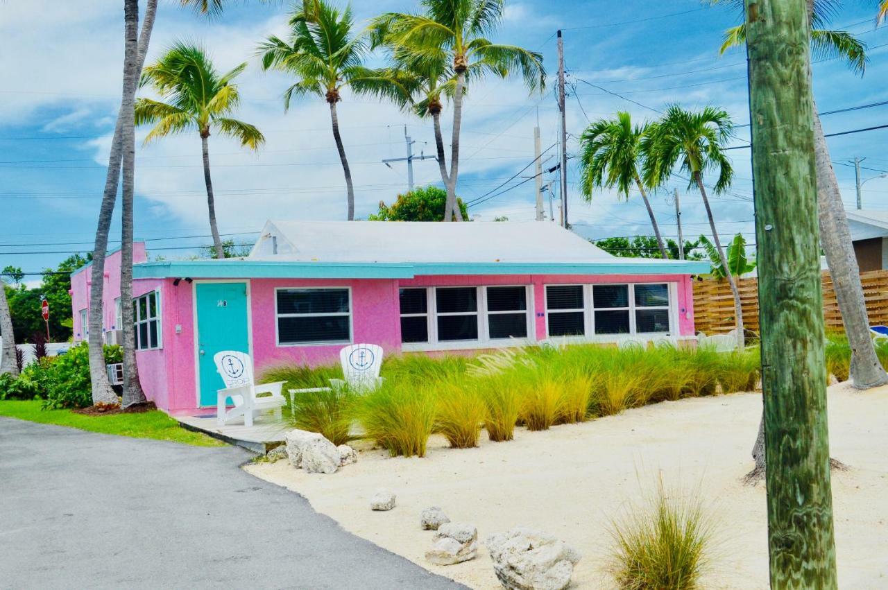 Drop Anchor Resort & Marina イスラモラダ エクステリア 写真