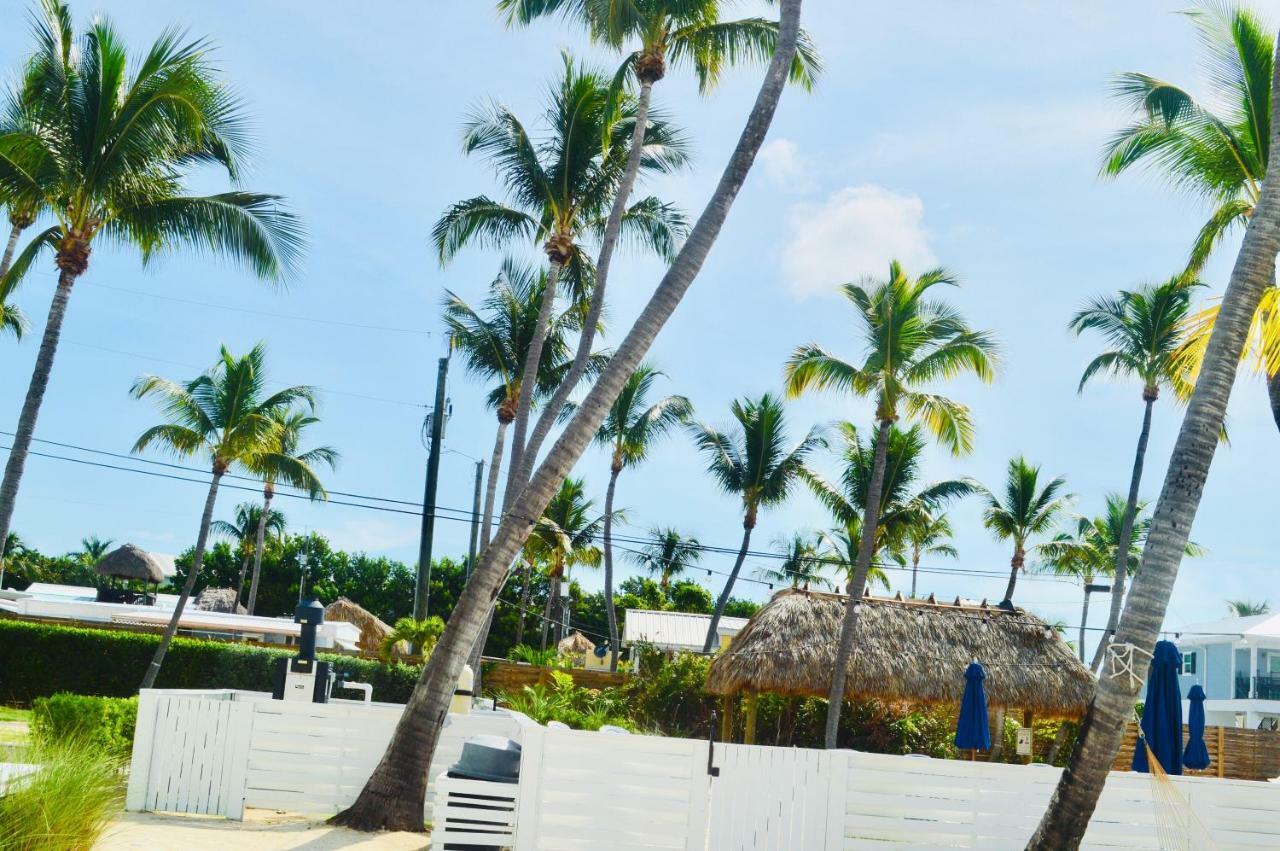Drop Anchor Resort & Marina イスラモラダ エクステリア 写真